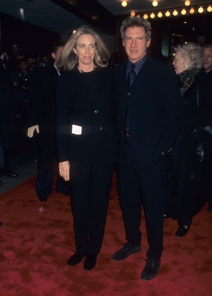 Harrison Ford y Melissa Mathison en la premiere de 'Kundun' en Nueva York en 1997 