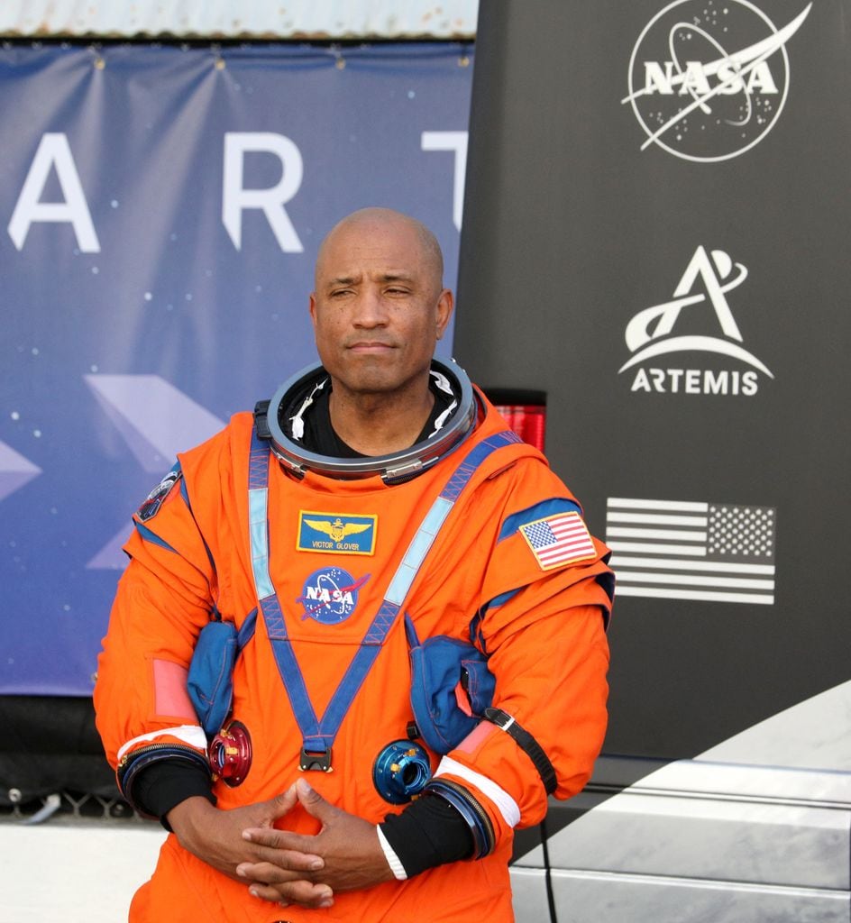 Victor Glover, astronauta de la NASA y piloto de la misión Artemis II, advierte de que el mayor reto del regreso a la Luna no es tecnológico, sino humano: convivir durante días con recursos limitados y sin privacidad