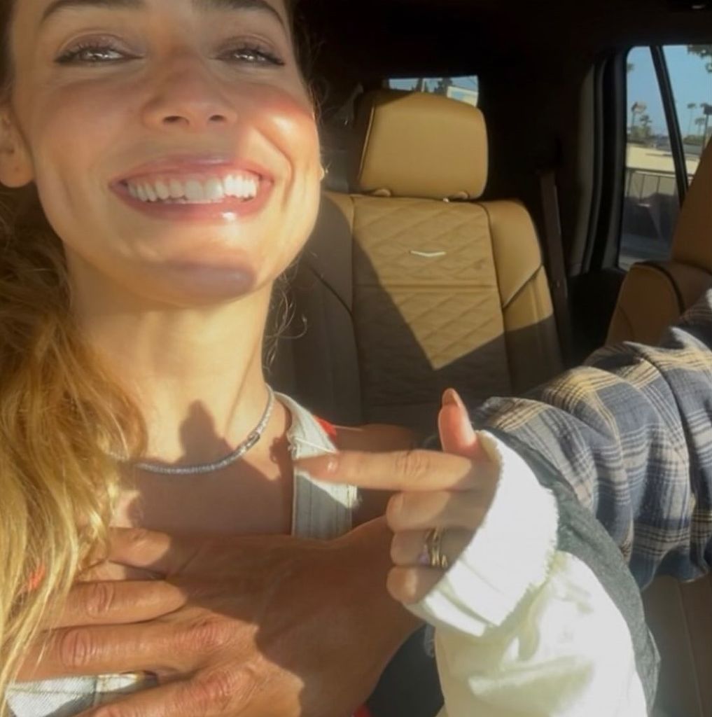 Ahora derrocha felicidad con el actor de 'Anatomía de Grey'