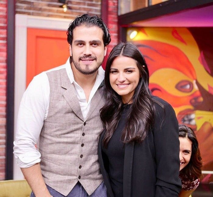 Maite Perroni y esposo