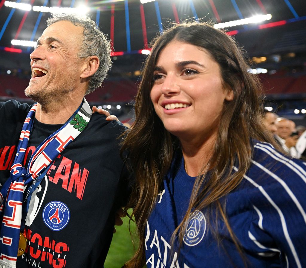Luis Enrique con su hija Sira