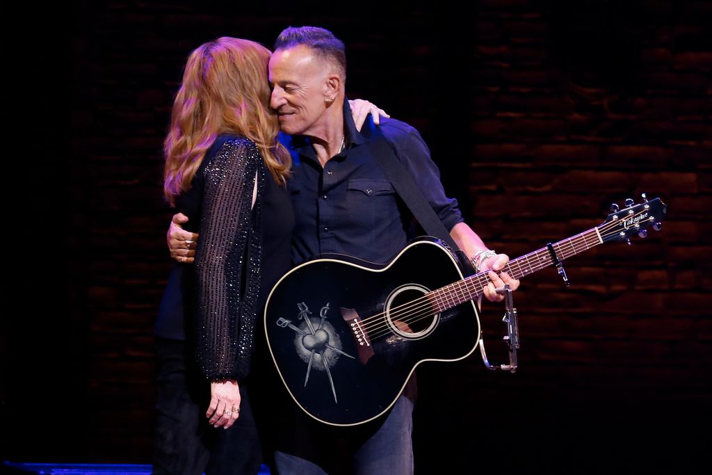 Bruce y Patti en un concierto