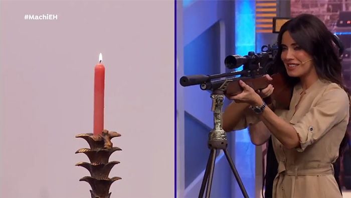 Pilar Rubio con un rifle en El Hormiguero