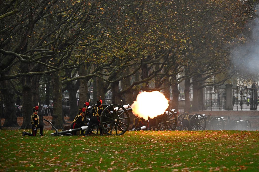 La Tropa Real de Artillería Montada hizo 41 disparos en honor al rey 