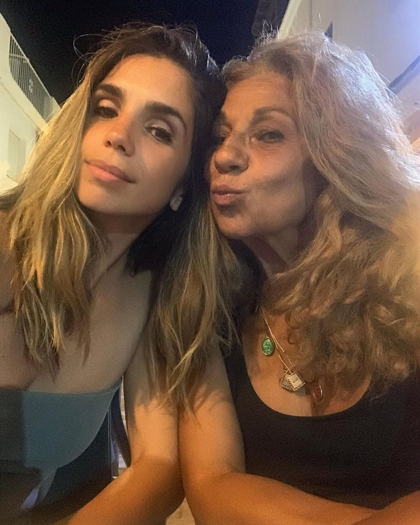 Elena Furiase y Lolita Flores