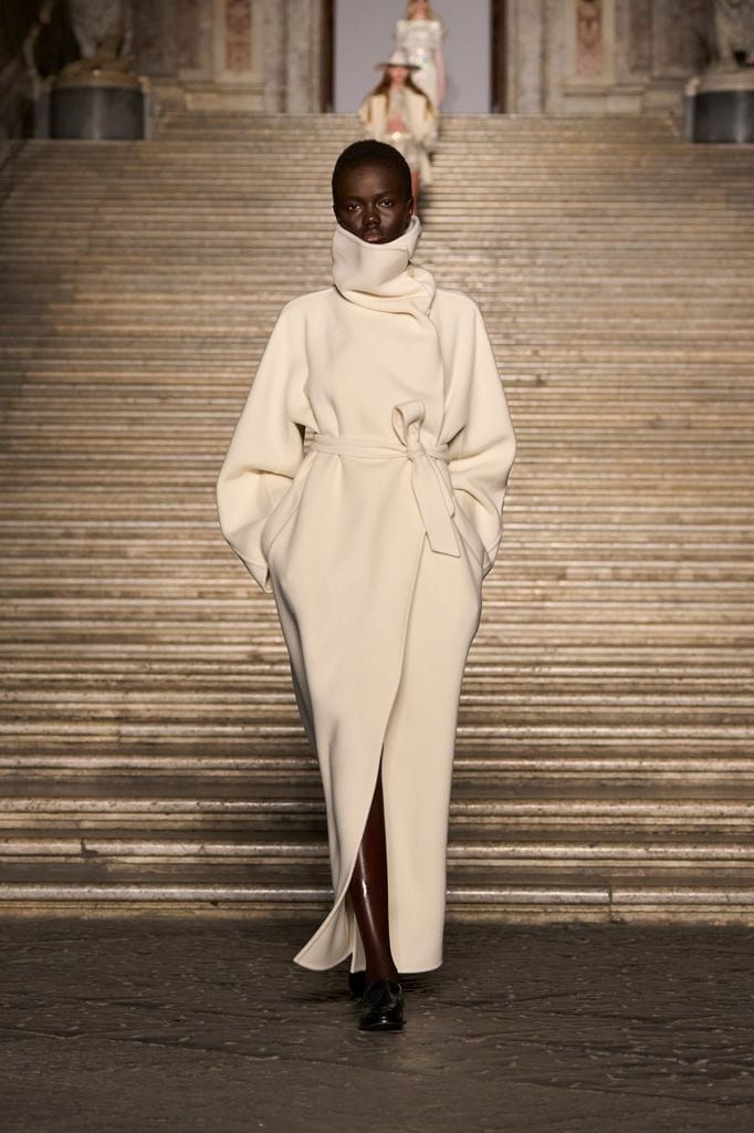 Max Mara: desfile de la colección Resort 2026 en Nápoles