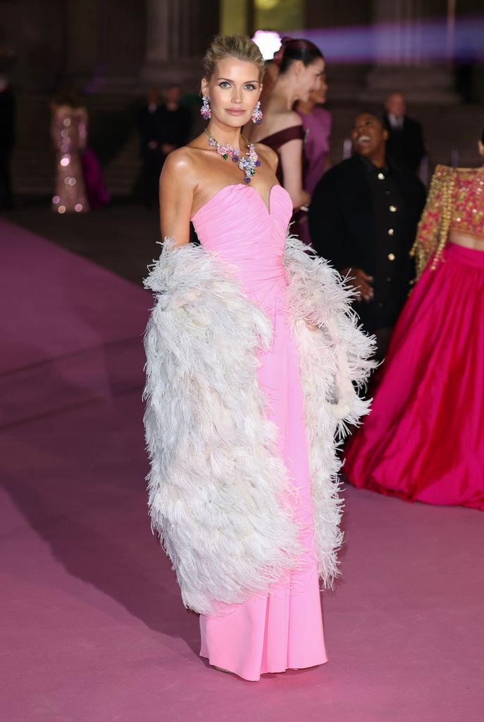 Lady Kitty Spencer en el baile inaugural del British Museum Ball en el British Museum, Londres, 2025. 