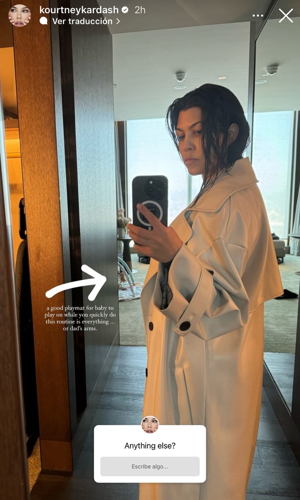 kourtney kardashian 2