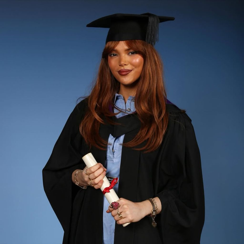 Tess Bu Cuarón compartió las fotos de su graduación 