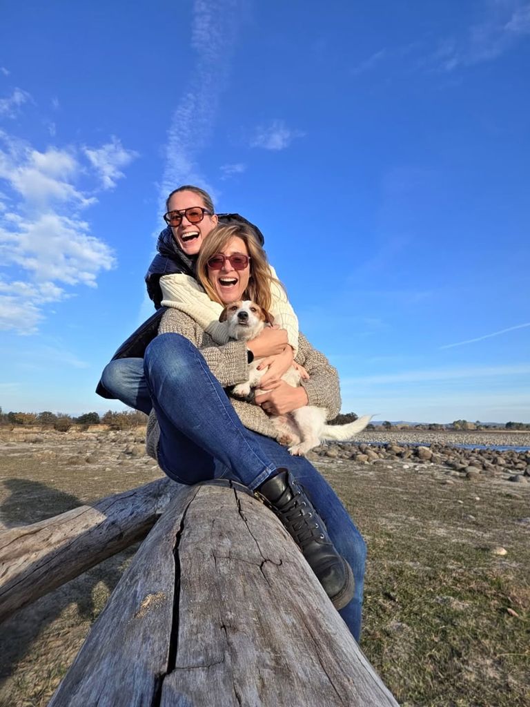 Sandra Barneda con su prometida