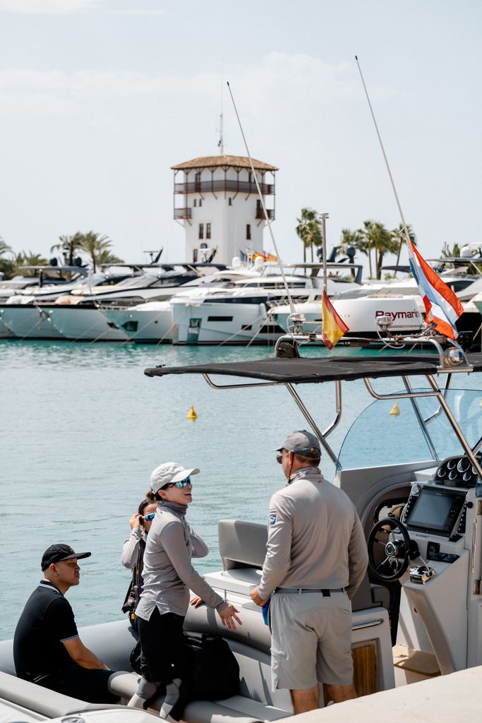 Suthida de Tailandia participando en la Puerto Portals 52 SUPER SERIES Sailing Week