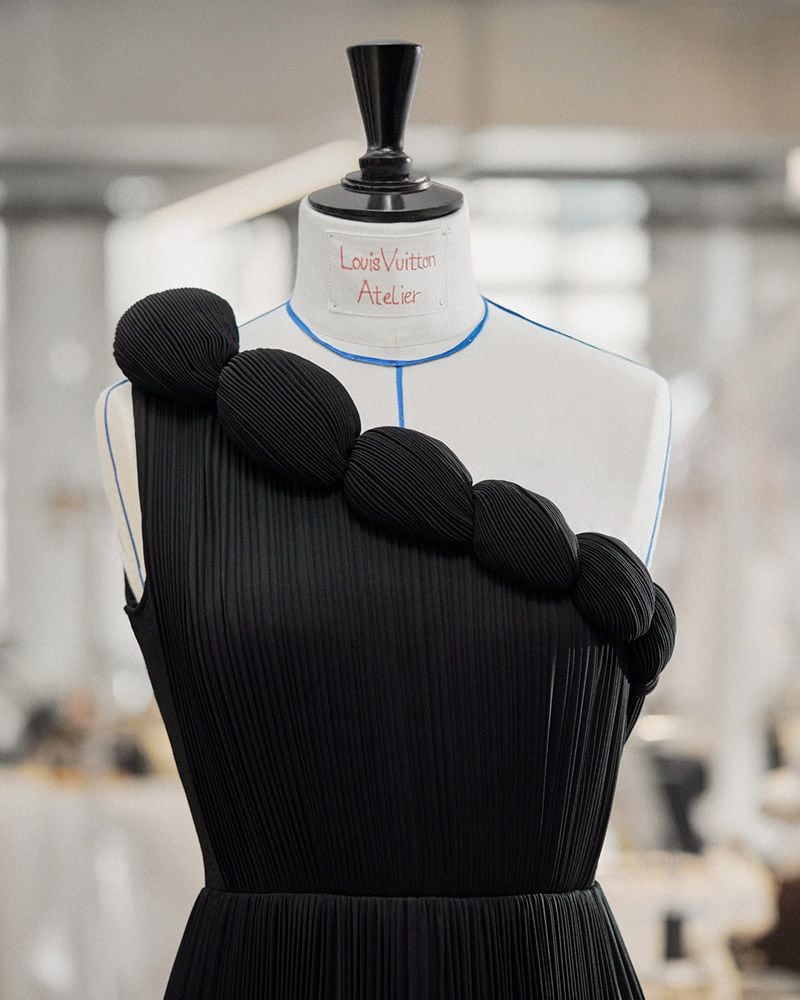 La historia del exclusivo vestido de Emma Stone en los Critics Choice Awards 2024