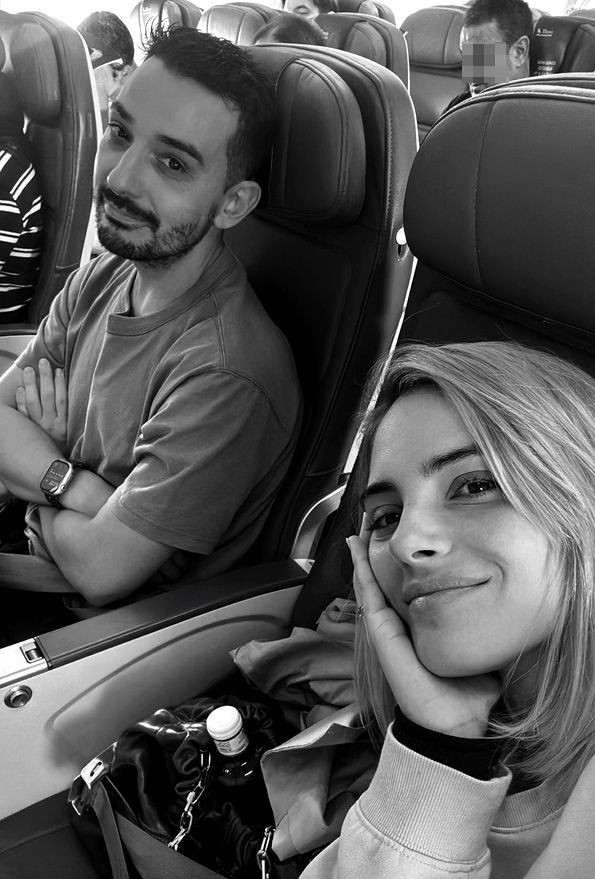 Andrea Duro y su prometido, Guillermo
