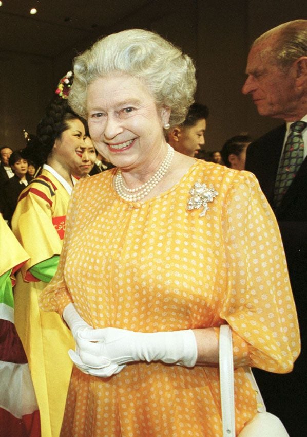 Kate Middleton luce un broche de Isabel II que la Reina solo llevó una vez