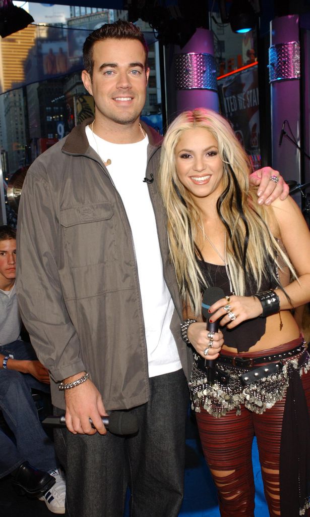 Shakira y Carson Daly