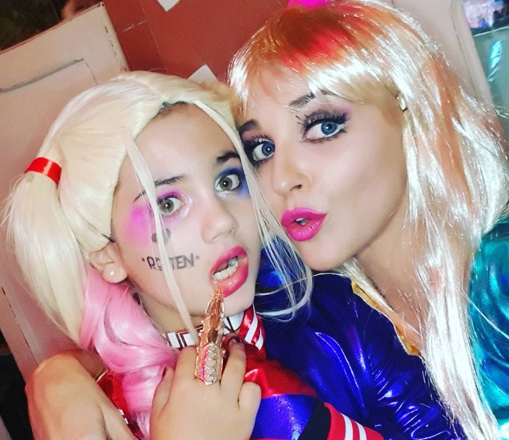 Paula Echevarría y su hija Daniella en la fiesta de Halloween 2017