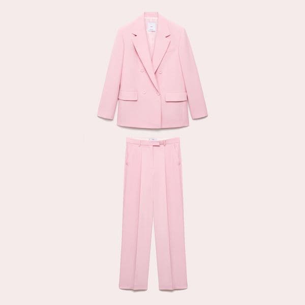 Traje doble botonadura rosa palo de Mango