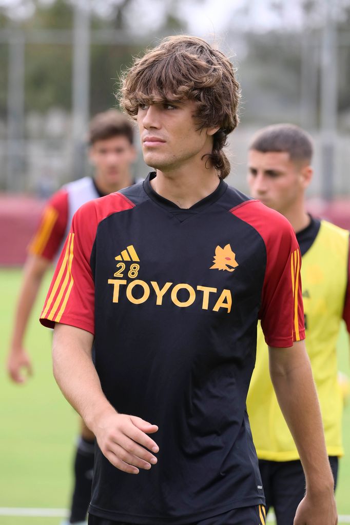 Durante el mes de octubre de 2023, Julen Jon Guerrero estuvo entrenando y jugando en el Centro Sportivo Fulvio Bernardini de Roma, tras incorporarse cedido al AS Roma Primavera desde el Real Madrid en julio de 2023