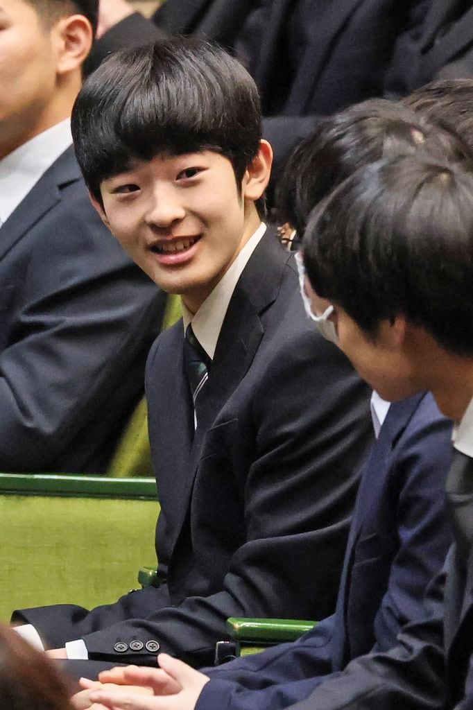 Hisahito de Japón, en la ceremonia de ingreso a la universidad