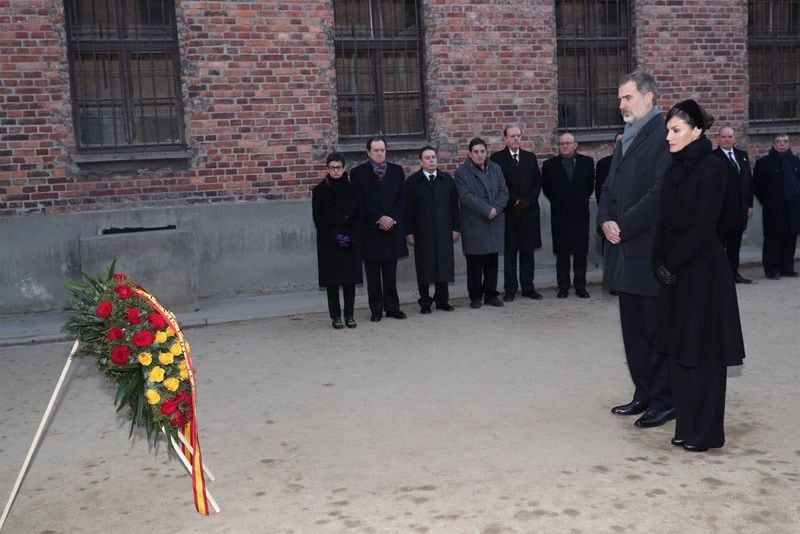 Reyes Felipe y Letizia en Auschwitz