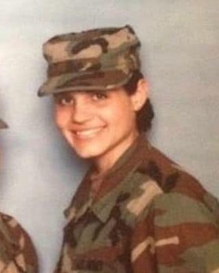 Astrid Rivera ha contado que vivió momentos duros en el ejército. 
