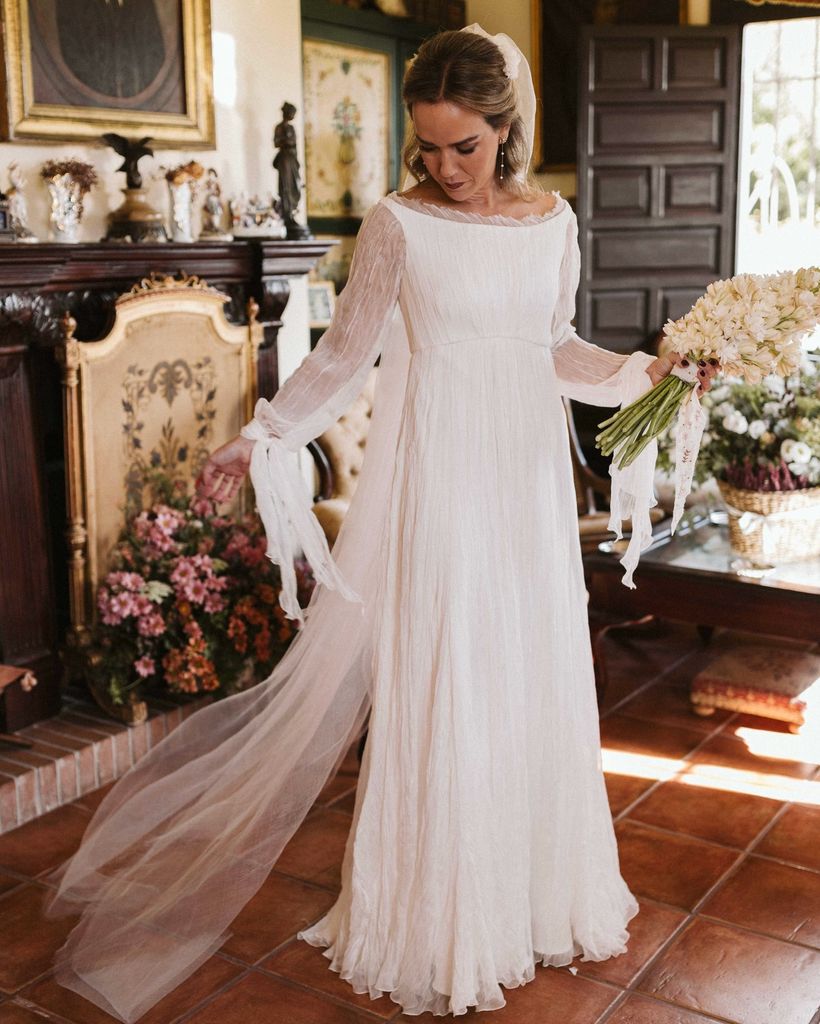 Vestidos de novia tendencia 2026 efecto arrugado