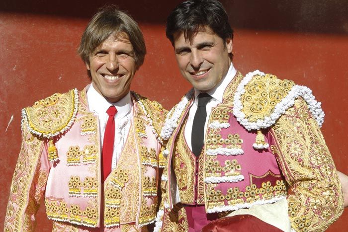 El día del bautizo de su sobrina Ana, hija de Kiko Rivera, Francisco tenía un compromiso en la plaza de toros de Morón de la Frontera
