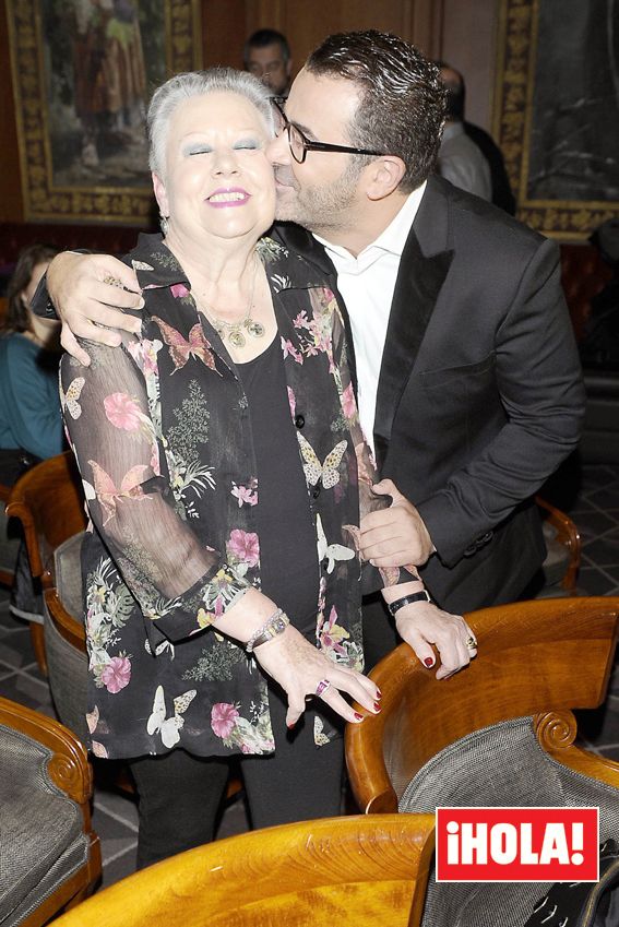 Jorge Javier Vázquez con su madre