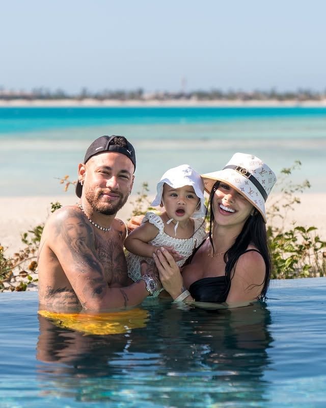 La llegada de Mel, ha complementado la familia que Neymar y Bruna Biancardi han formado al lado de la pequeña Mavie