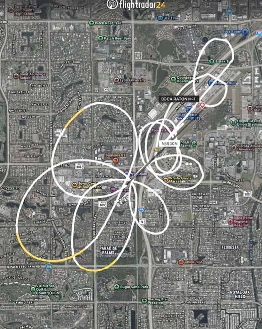 El sitio web FlighRadar 24 indicó que esta fue la ruta de la avioneta, la cual dio varias vueltas alrededor del aeropuerto de Boca Ratón, antes de estrellarse.