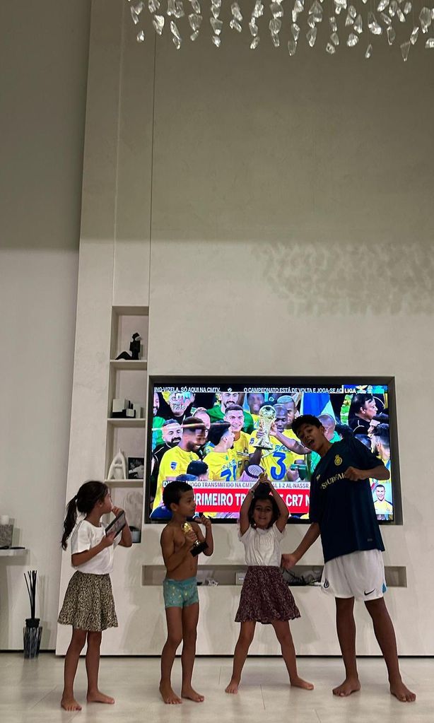 georgina rodr guez y sus hijos