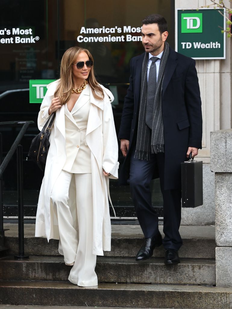 Jennifer Lopez y Brett Goldstein rodando en Nueva York