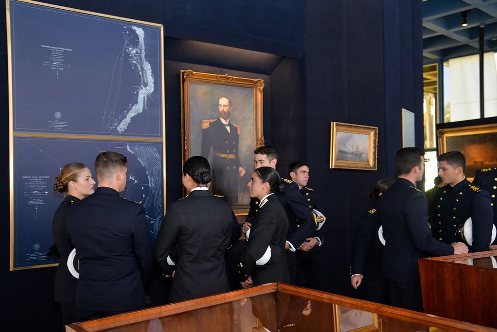 La princesa Leonor participa en la inauguración de un busto de Blas de Lezo y Olavarrieta en Valparaíso