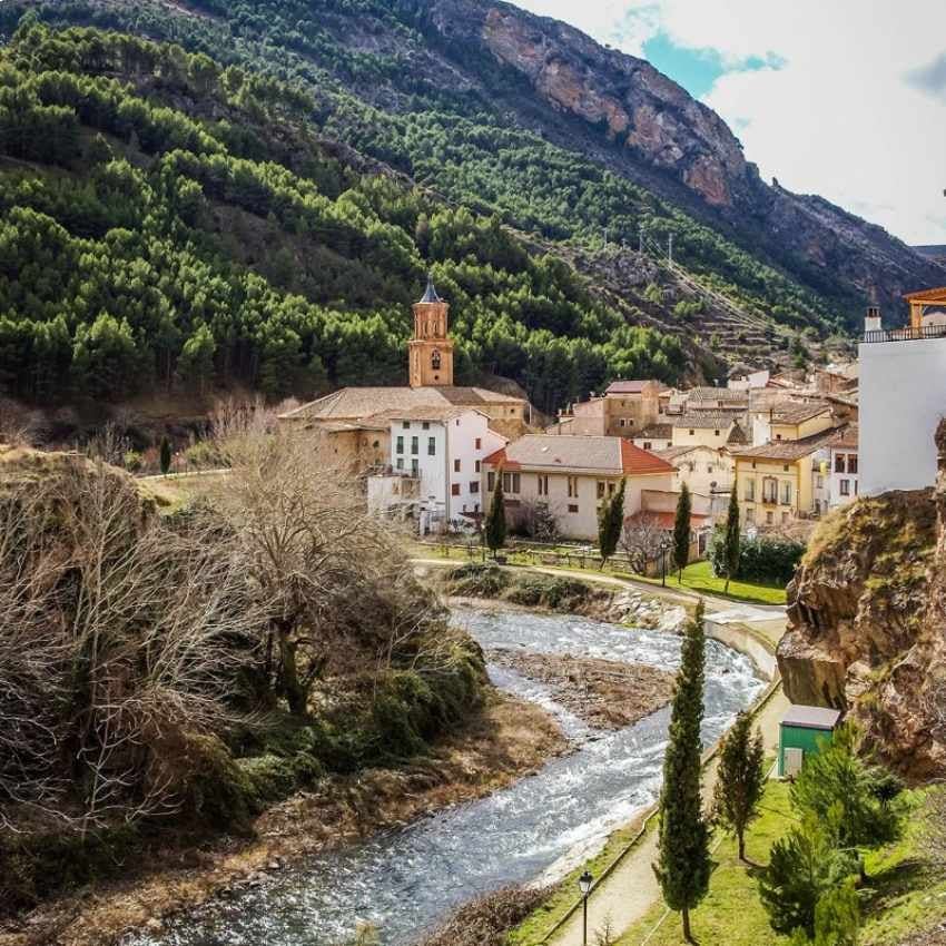 En la localidad de Arnedillo se encuentran varias piscinas naturales de aguas termales.