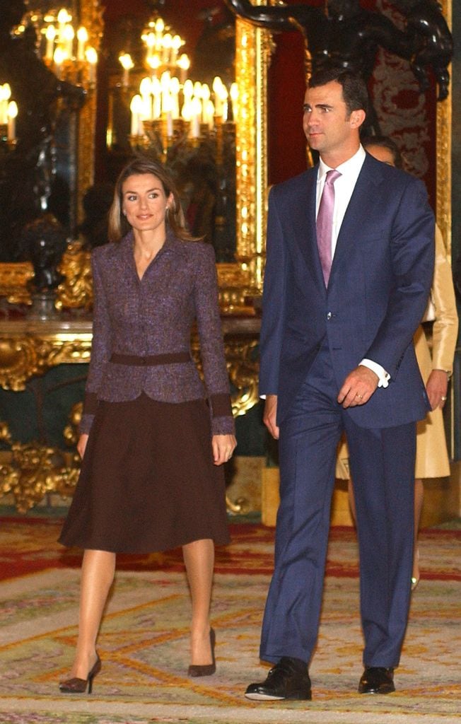 Rey Felipe y reina Letizia en el 12 de octubre de 2004