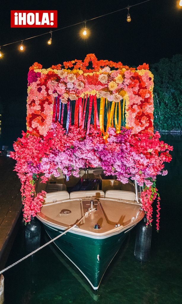 La ceremonia se llevó a cabo en la Riviera Maya y estuvo impregnada de un ambiente muy festivo