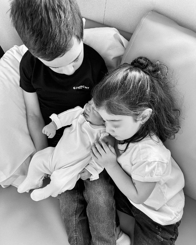 Adriana ha llegado a la familia