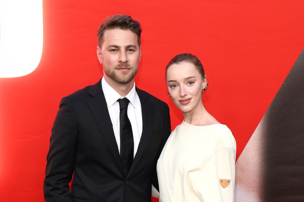 Cameron Fuller, Phoebe Dynevor