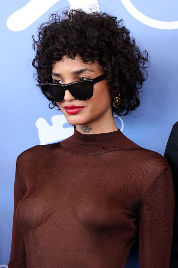 Indya Moore en el photocall de "Father Mother Sister Brother" 