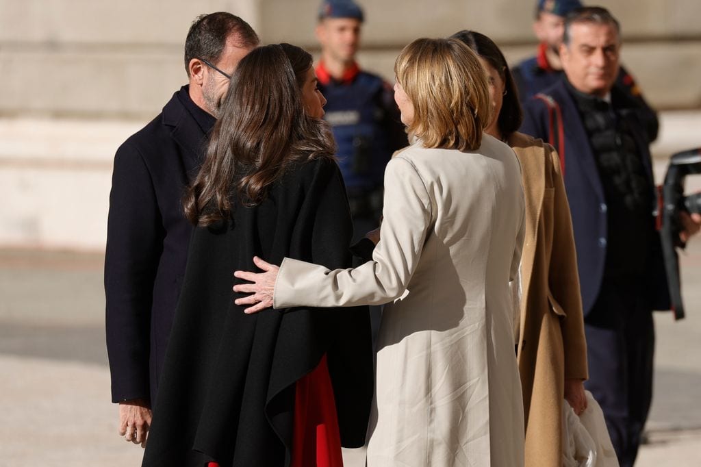 La reina Letizia y la primera dama, Elke Büdenbender, se han mostrado muy cariñosas