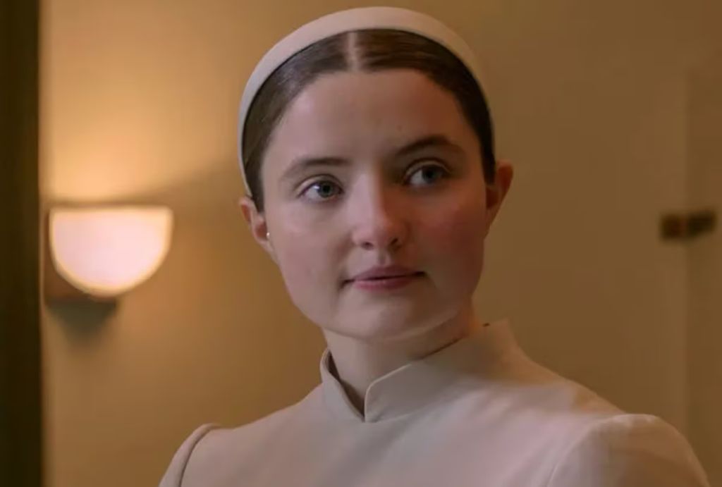 Lucy Halliday es Daisy