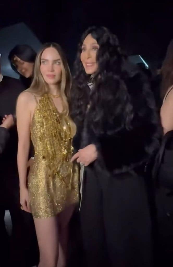Belinda posó para la lente junto a Cher