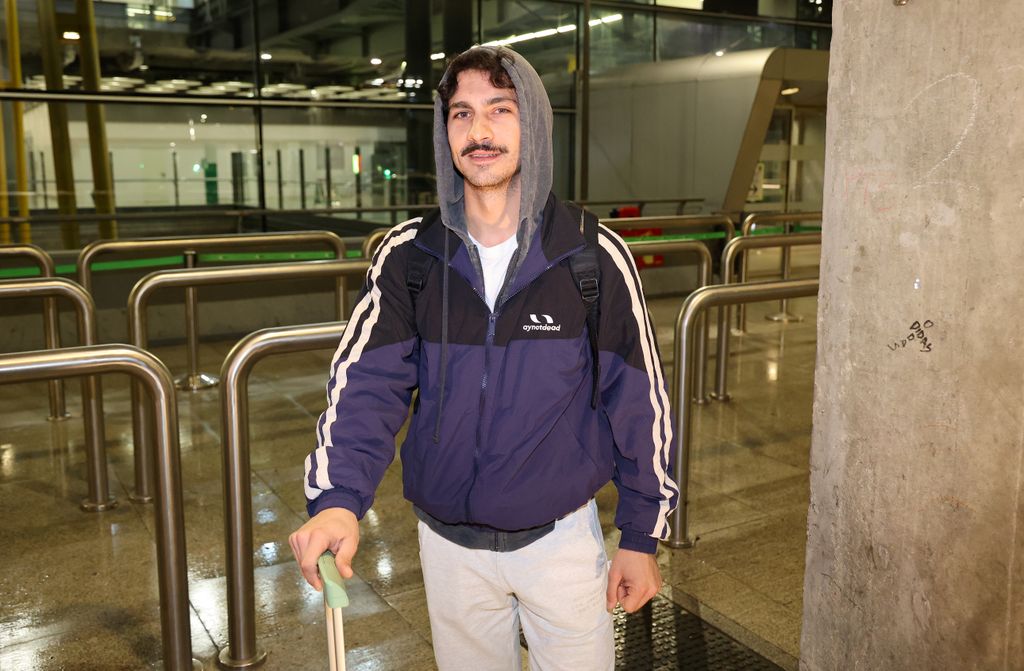 
RaÃºl Terrel / Europa Press
AEROPUERTO;ACTOR;PATERNIDAD
10/2/2026