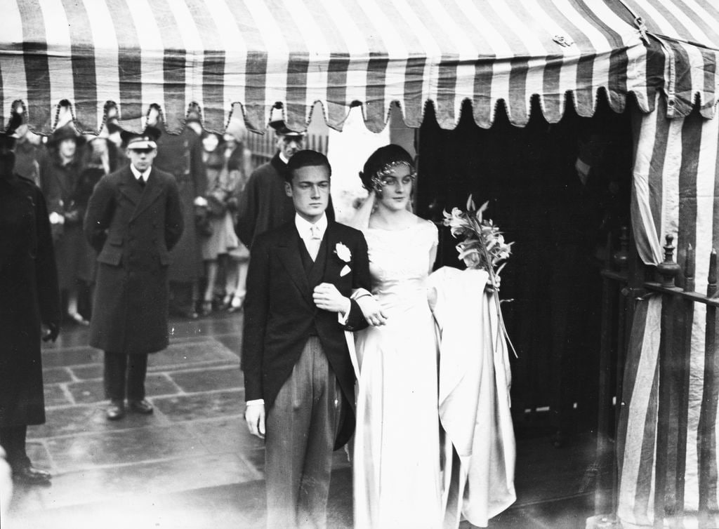 Diana, en su boda con Bryan Guinness, segundo barón de Moyne, uno de los grandes herederos del Reino Unido