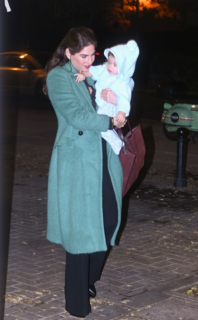 Lourdes Montes con su hijo Nicolás