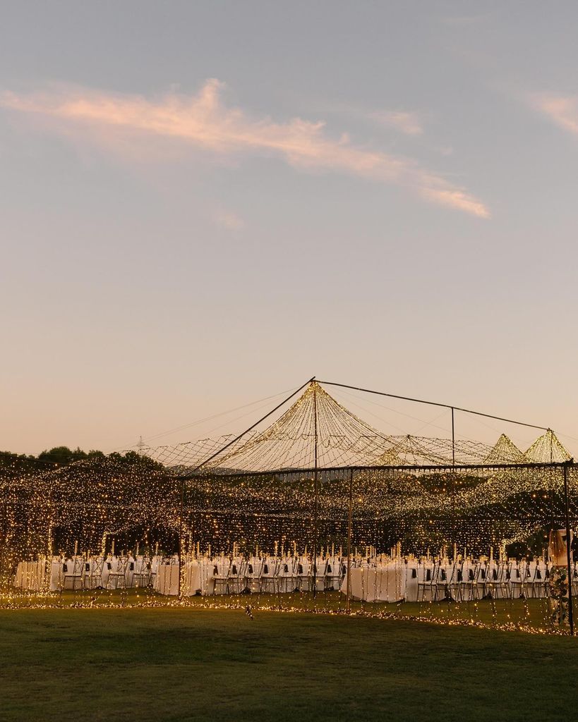 Iluminación de bodas cascadas de luces