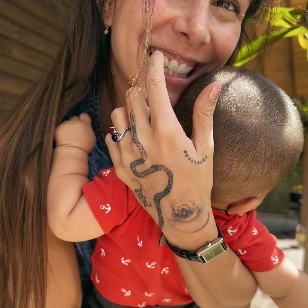 Greeicy y su hijo Kai