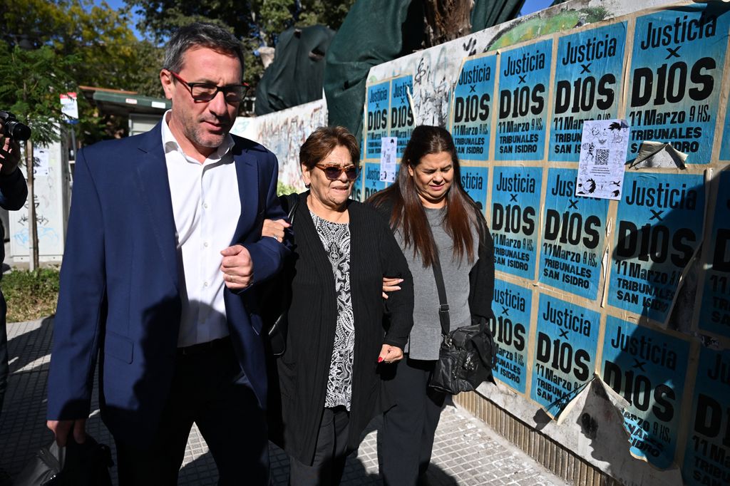 Ana Estela y Claudia Maradona, hermanas de Diego Maradona