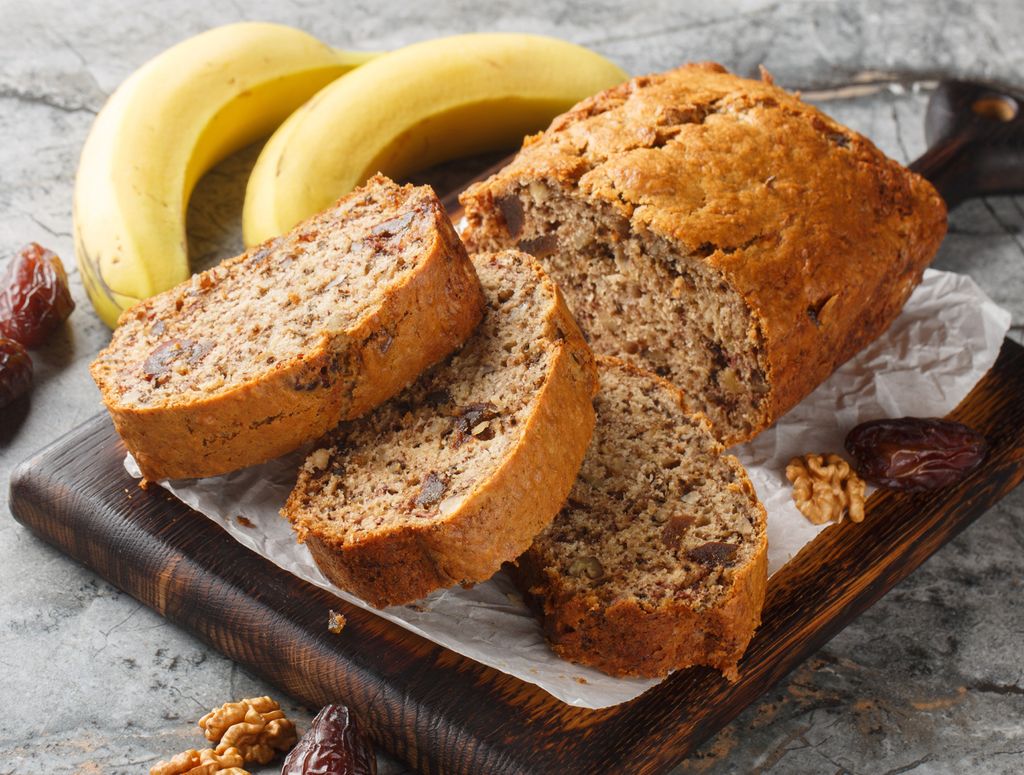 Banana bread, una receta perfecta para aprovechar los plátanos maduros.
