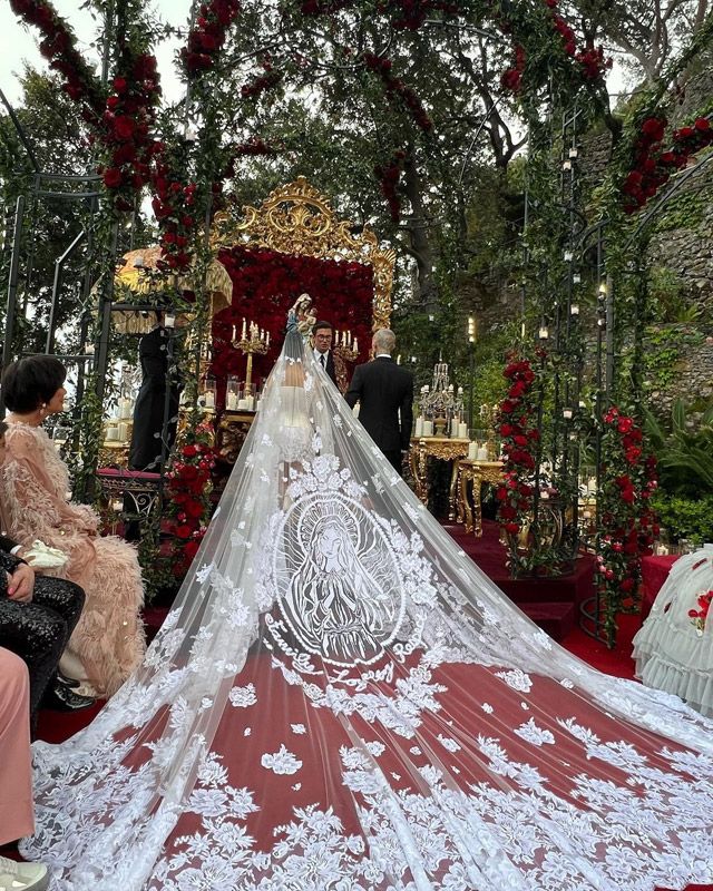 Kourtney Kardashian el día de su boda con Travis Barker
